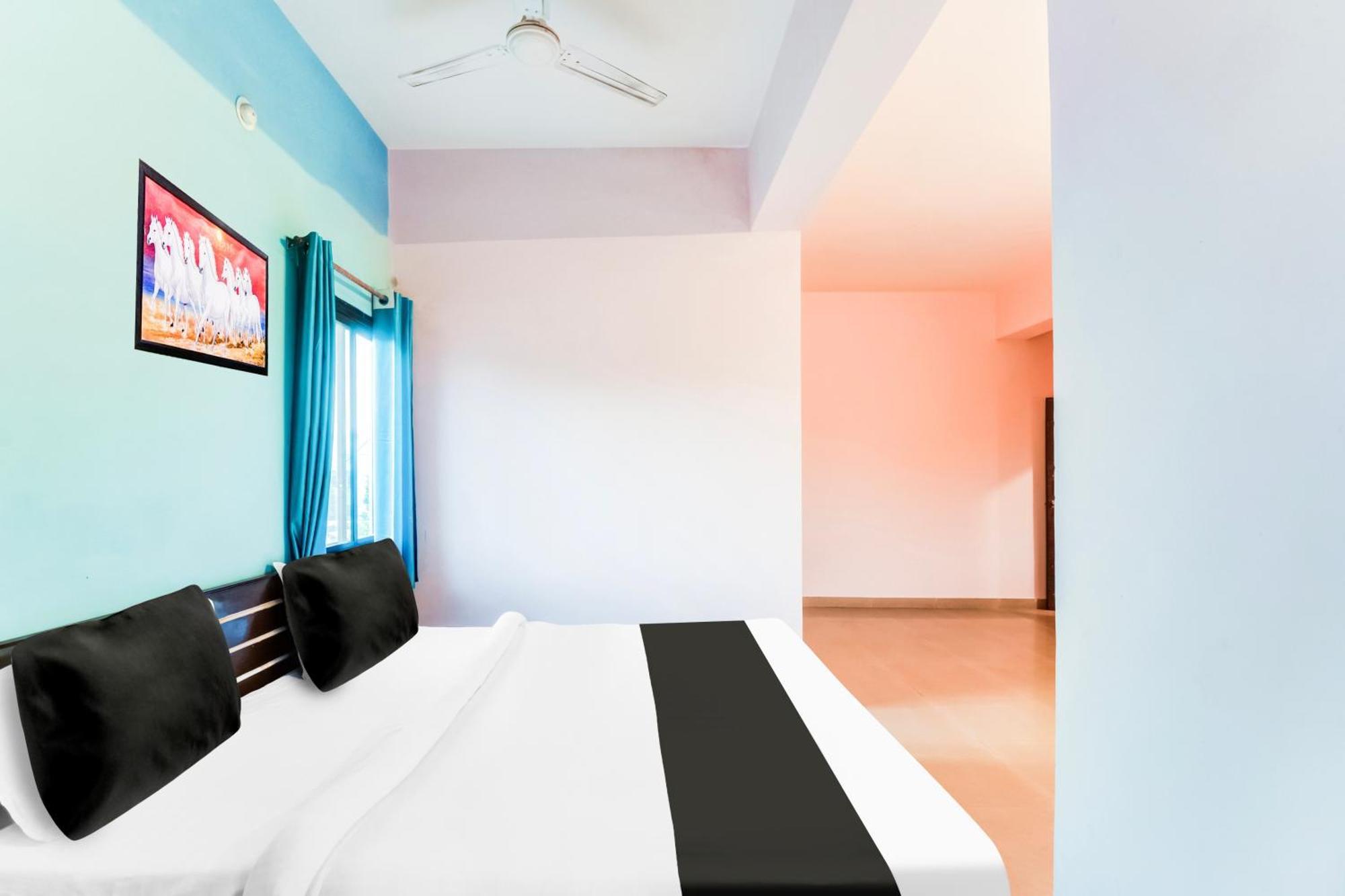 Hotel Super O Sector 14 4*